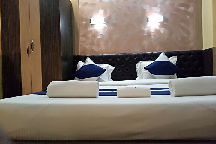 Room 7 of 23