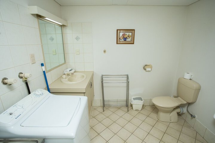 Room 17 of 25