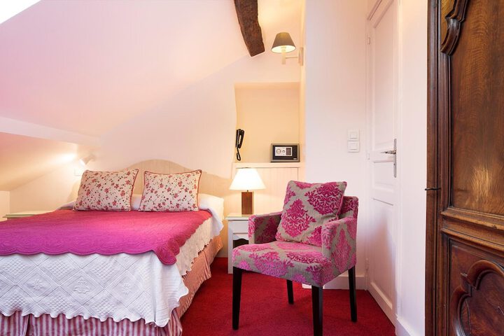 Room 15 of 31