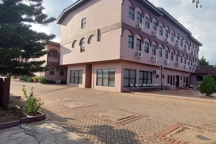 Hotel 5 of 11