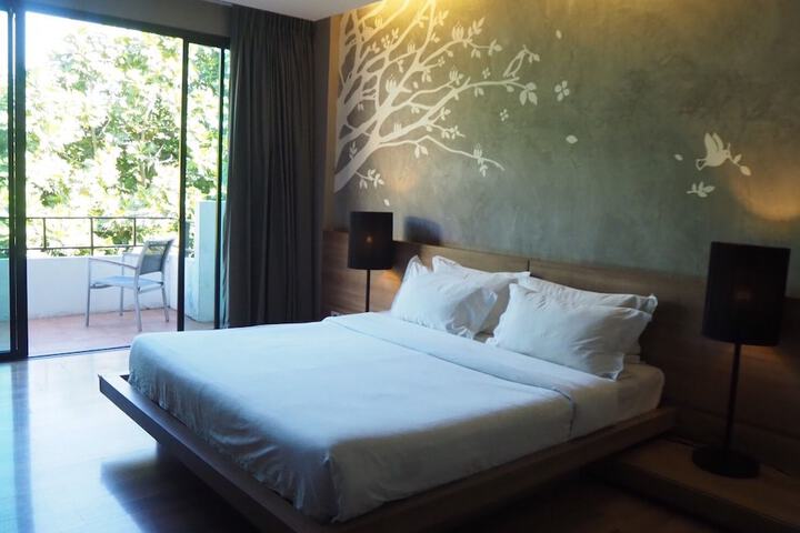 Room 21 of 64