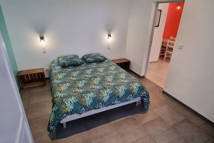 Room 13 of 41