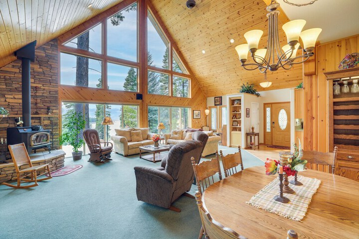 Cozy Chester Home w / Patio & Lake Access!