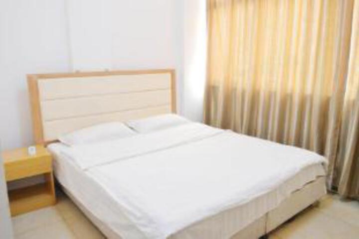 Room 7 of 7