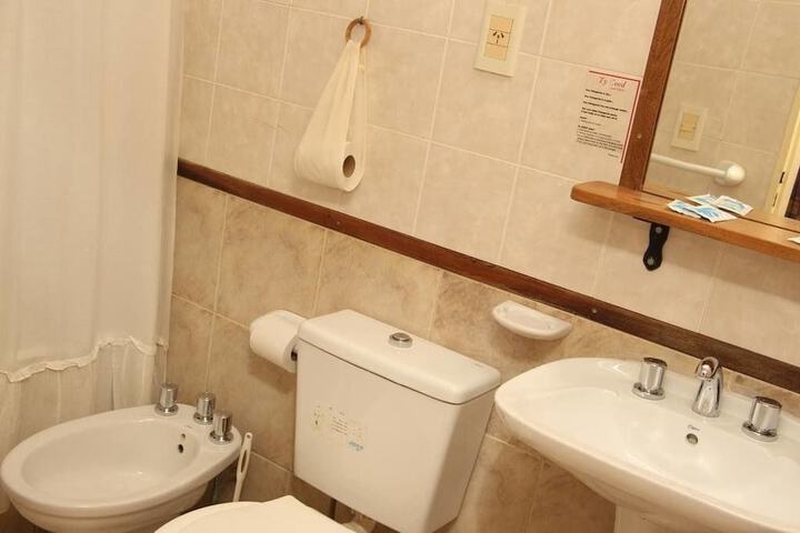 Clean Restrooms