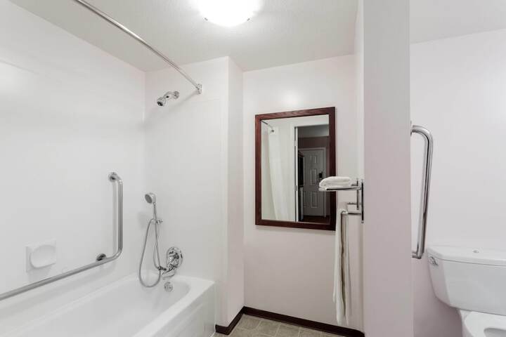 Room 22 of 25