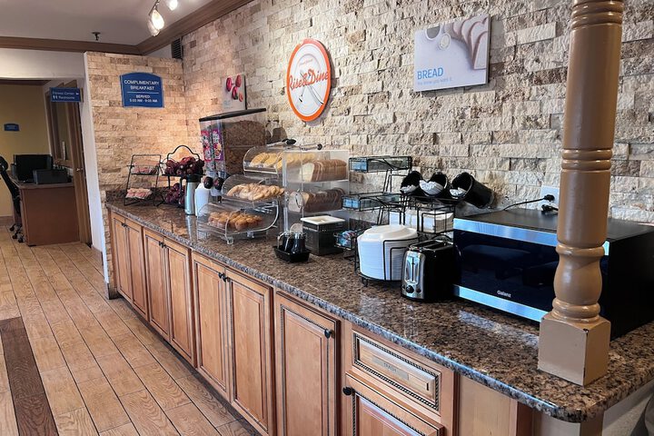 Breakfast buffet