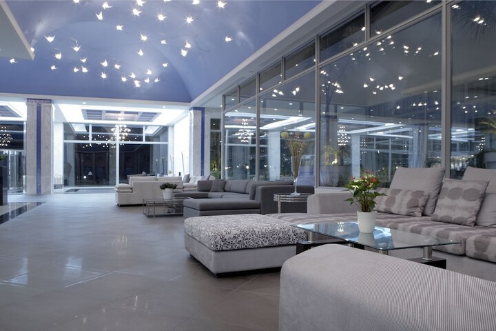 Lobby Entry