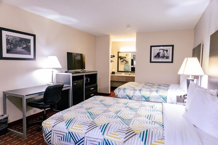 Room 14 of 30