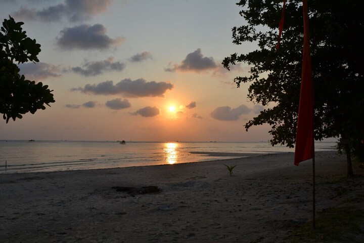 Beach 87 of 113