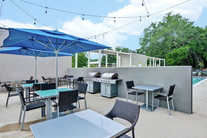 Terrace/Patio 51 of 55