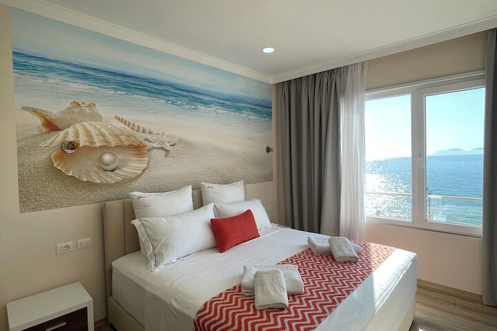 Room 92 of 191