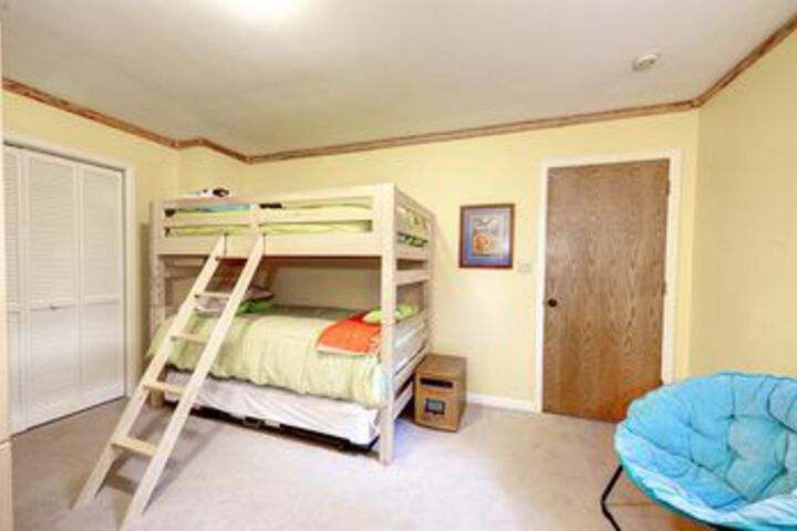 Room 147 of 434