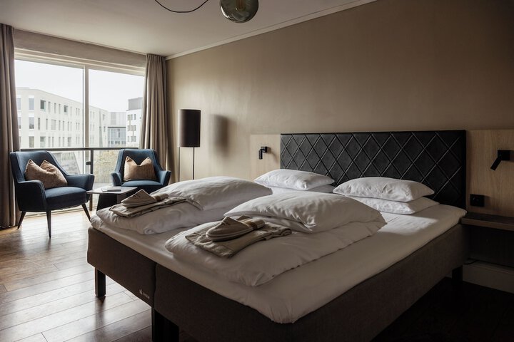 Room 54 of 107