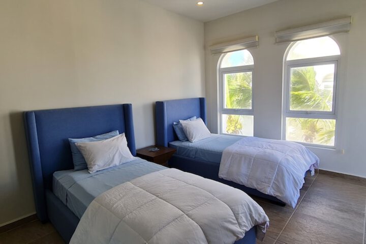 Room 7 of 26