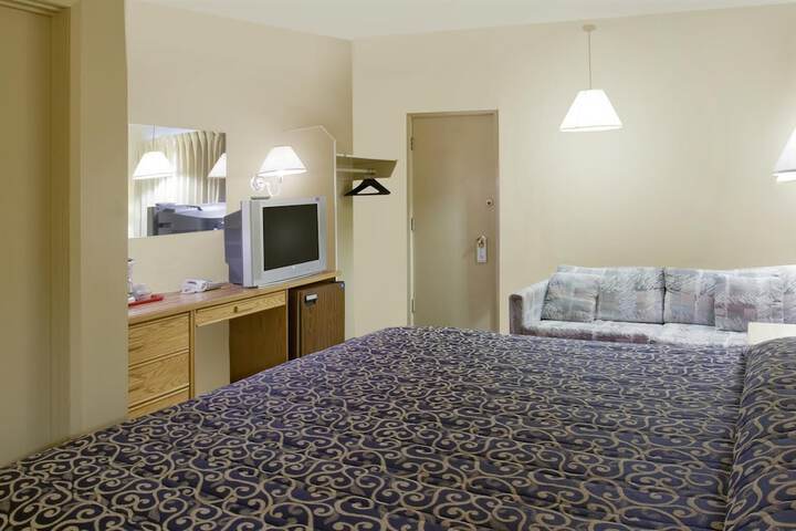Room 18 of 41