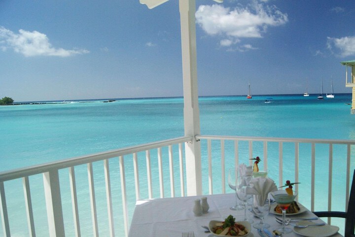 Dining 47 of 87