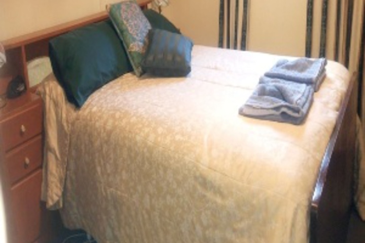Room 68 of 407