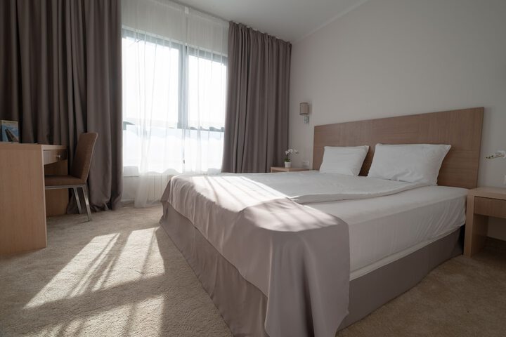 Room 8 of 47