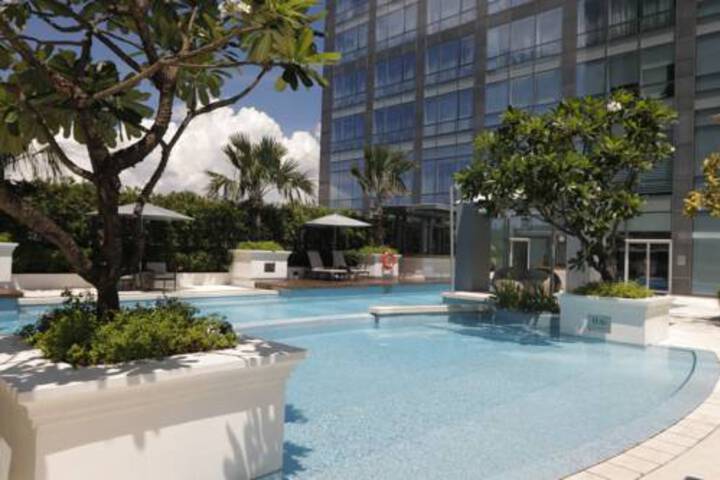 Pool 7 of 7