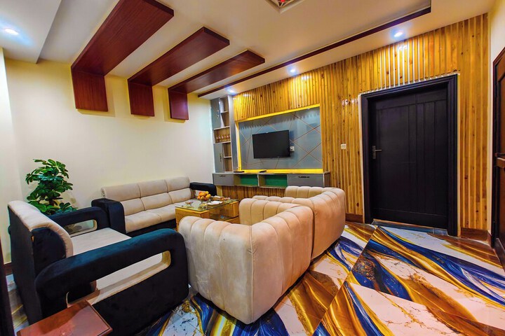 Room 26 of 43