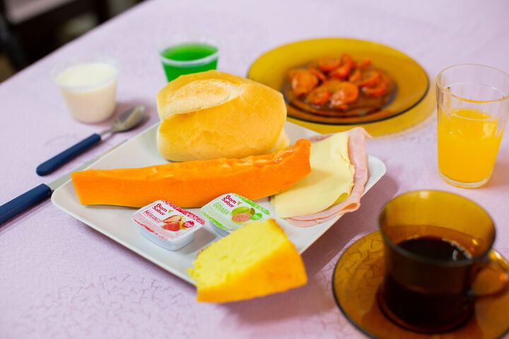 Breakfast/Coffee Service 19 of 123