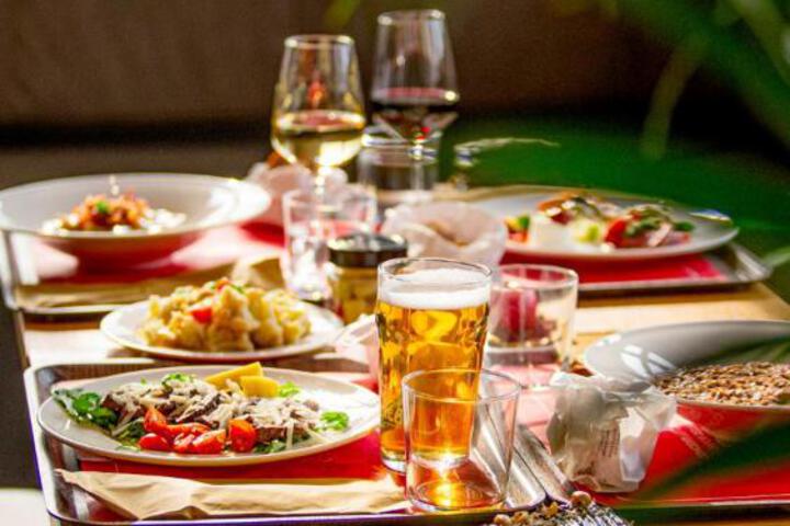 General 11 of 16