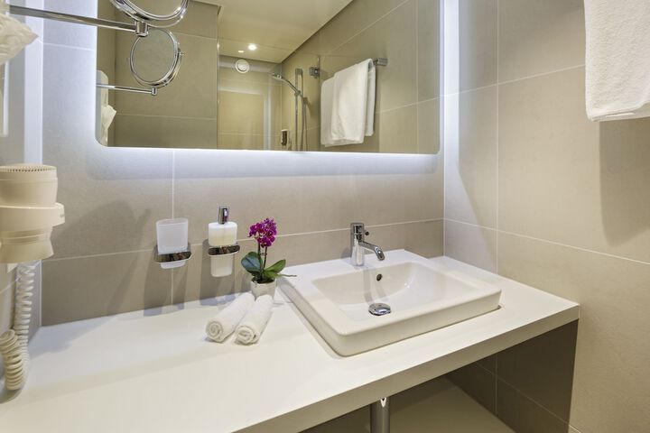 Clean Restrooms