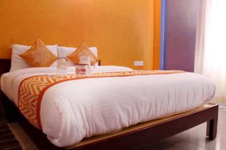 Room 15 of 25