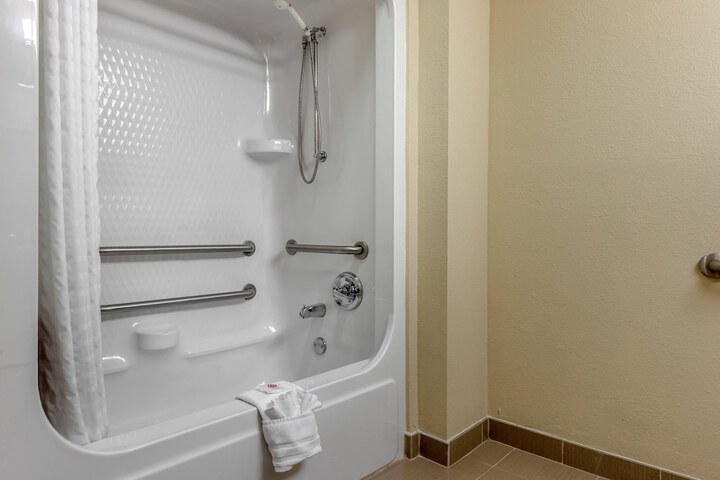 Room 20 of 60