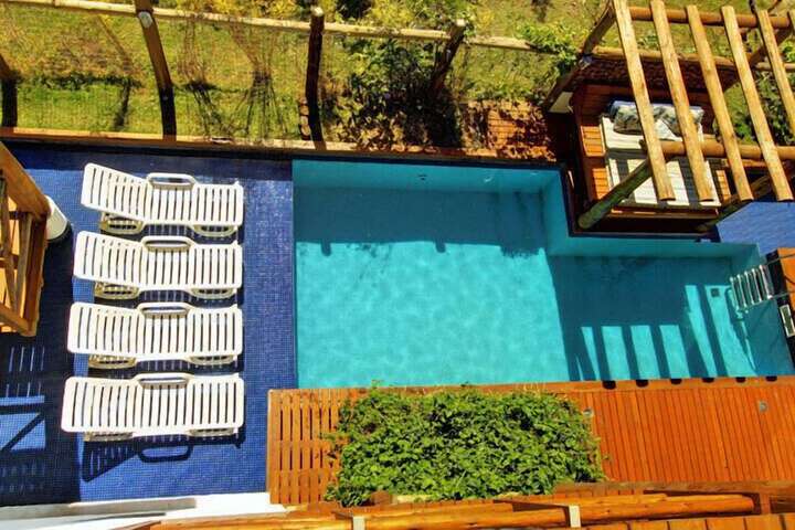 Pool 69 of 89