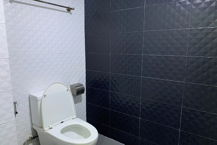 Room 40 of 49