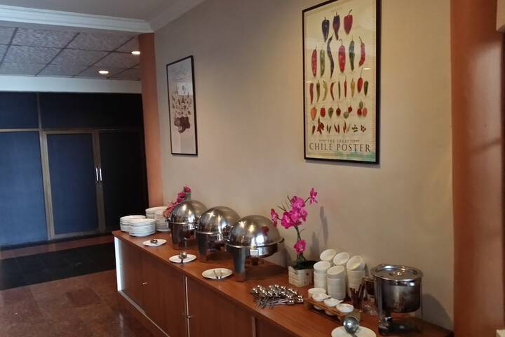 Breakfast area
