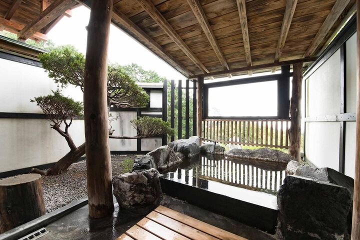 Terrace/Patio 11 of 60