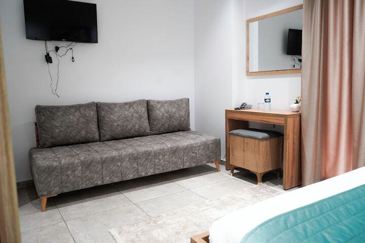 Room 18 of 46