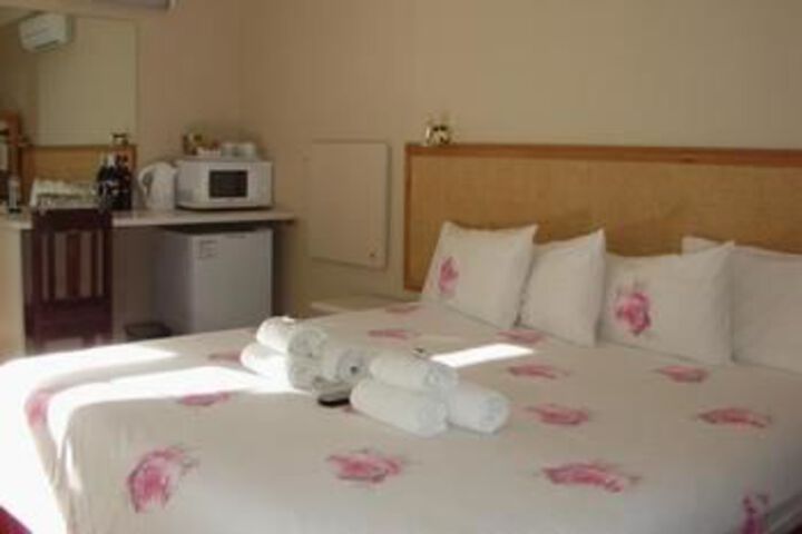 Room 7 of 17