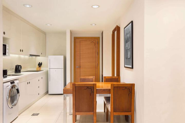 Room 14 of 74