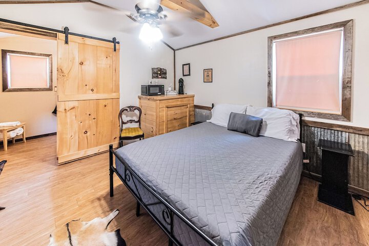 Room 18 of 52