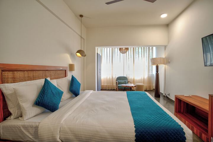 Room 13 of 22
