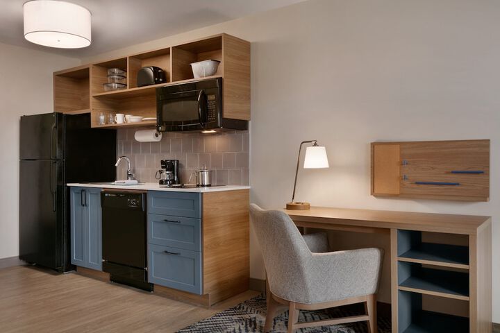 Room 7 of 39