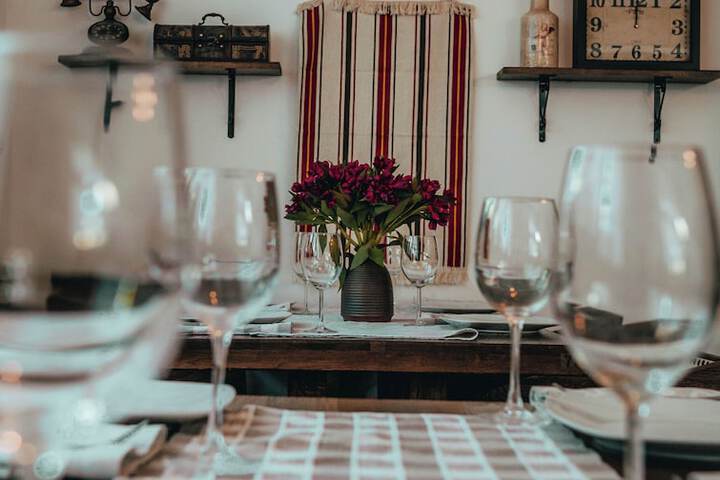 Dining 67 of 106