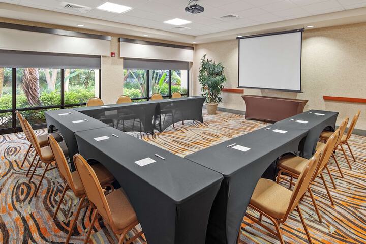 Meeting facility