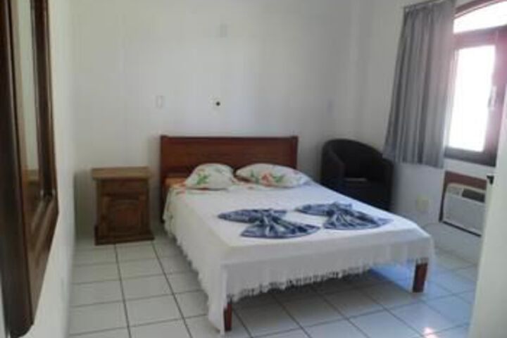 Room 3 of 6