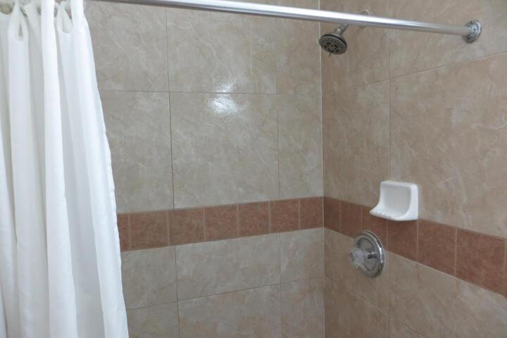Room 53 of 65