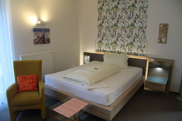 Room 17 of 110