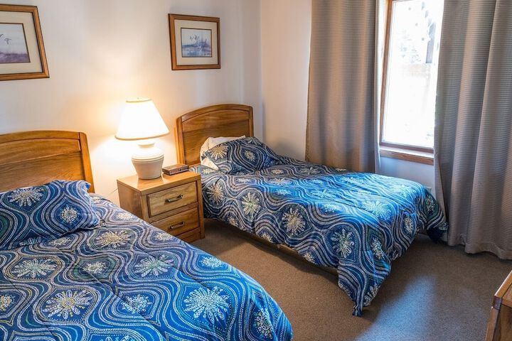 Room 28 of 60