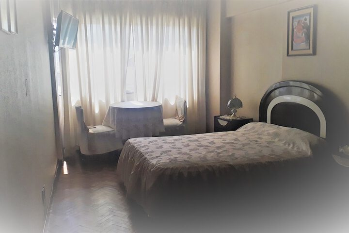 Room 29 of 48