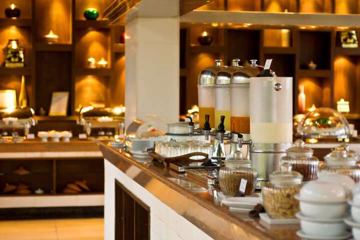 Breakfast/Coffee Service 108 of 159