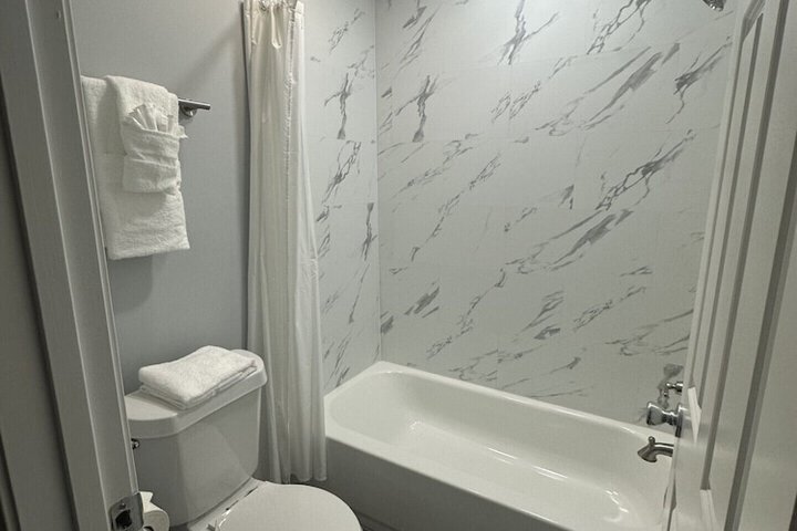 Room 15 of 30