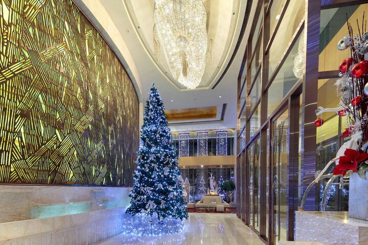 Lobby Entry